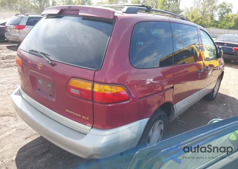 1998 Toyota Sienna Xle z USA, uszkodzony, nr VIN 4T3ZF13C2WU060058